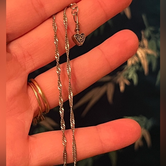 Shell & Abalone Necklace & Bracelet set - Picture 3 of 7